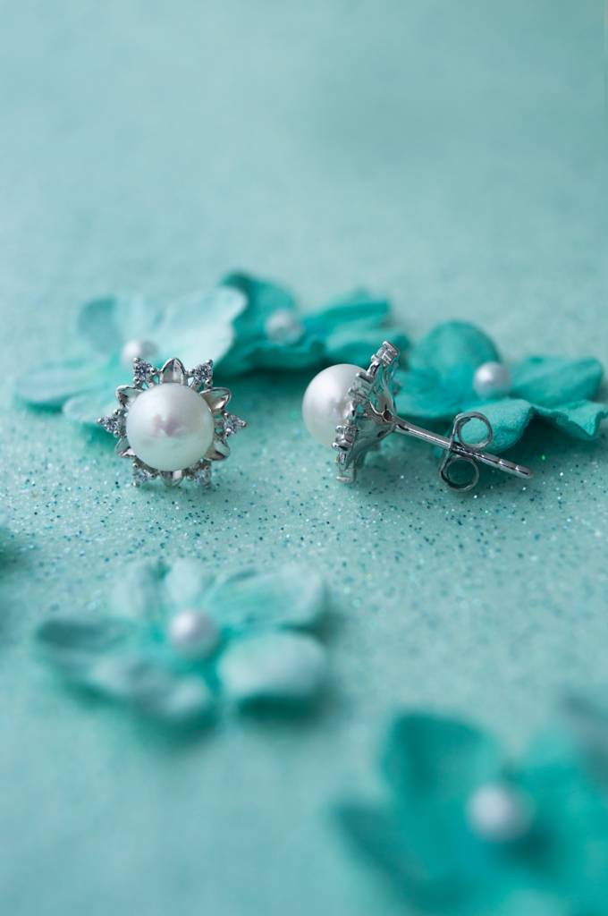 Mannash Fairy Land Statement Pearl Sterling Silver Stud Earrings : MCSES233D459
