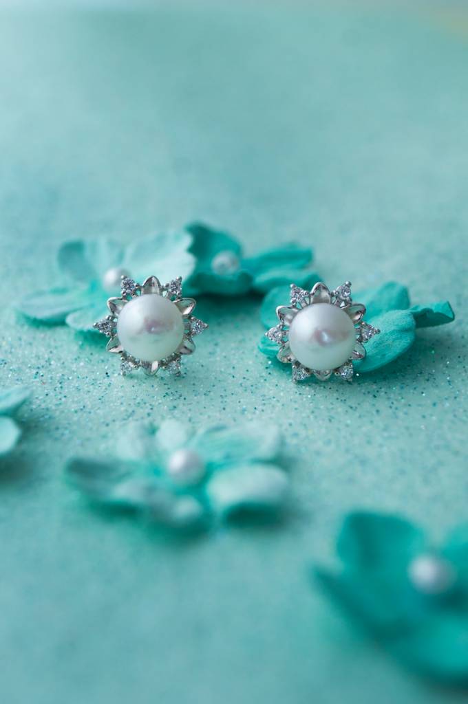 Mannash Fairy Land Statement Pearl Sterling Silver Stud Earrings : MCSES233D459