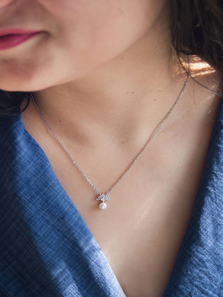 Mannash Pearly Fireworks Sterling Silver Chain Necklace : MCSN726D1716