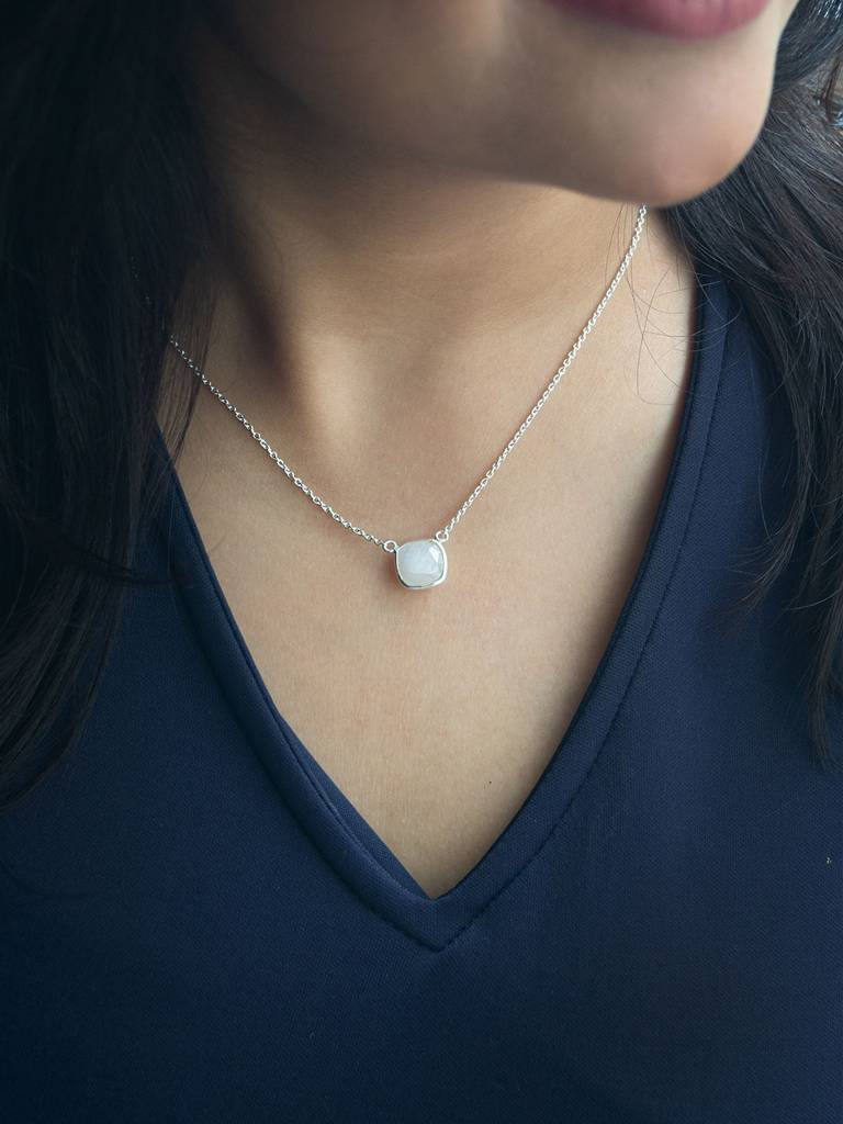 Mannash Rainbow Moonstone Cushion Cut Sterling Silver Pendant Necklace : MCSNCP220D441