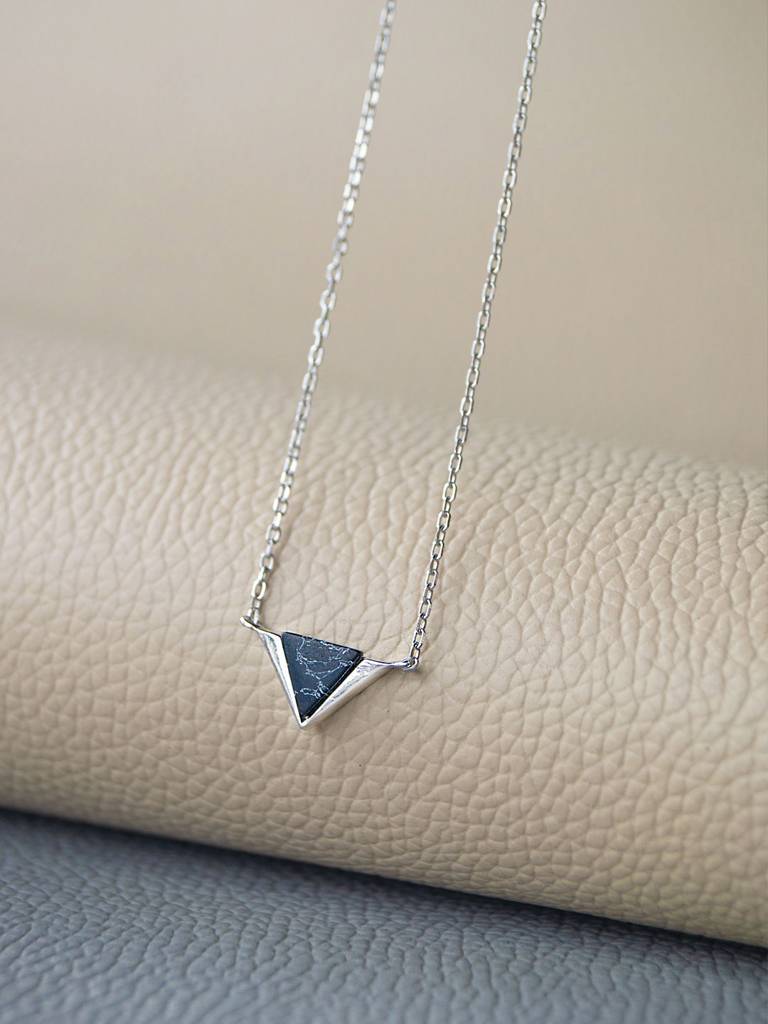 Mannash Minaret Triangle Sterling Silver Chain Necklace : MCSNCP436D1055