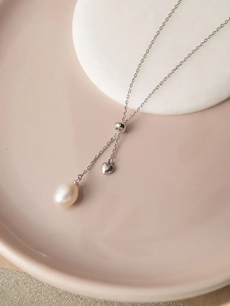 Hearty Pearl Drawstring Sterling Silver Chain Necklace