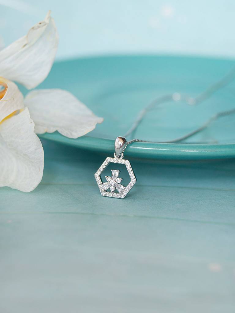 Hexagon With A Flower Sterling Silver Pendant With Chain : MCSPC532D1257