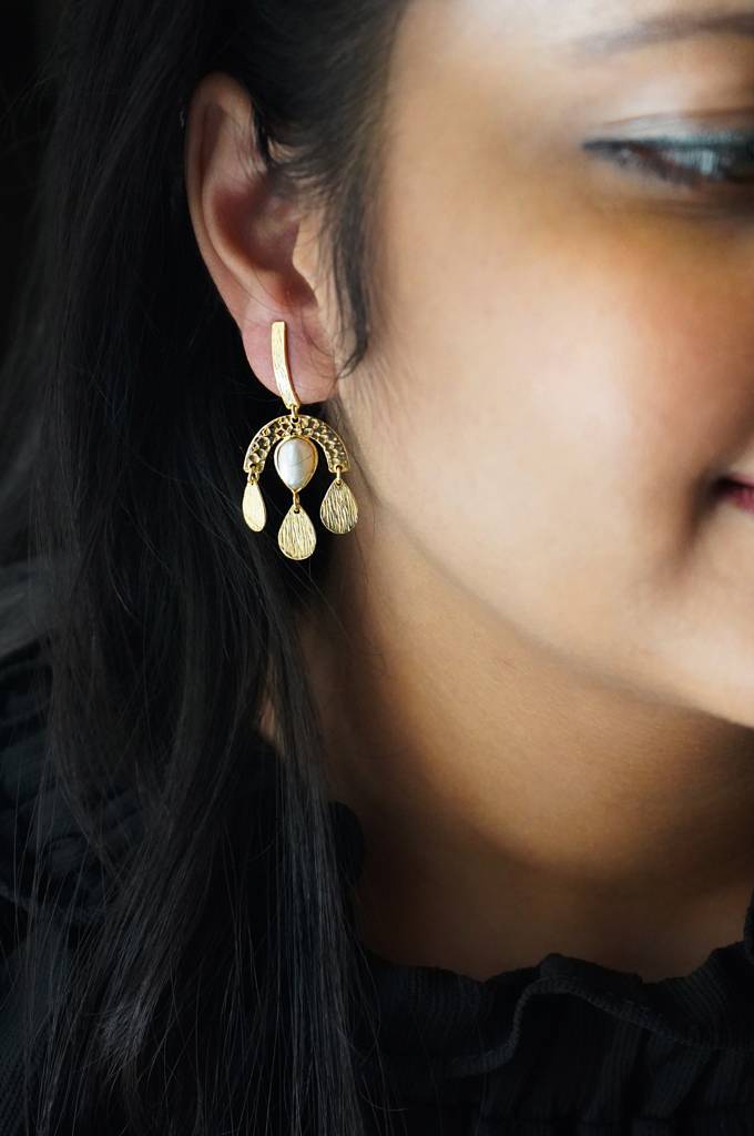 Mannash Dance Away Gold Plated Sterling Silver Pearl Droplet Earrings : MCYED250D488