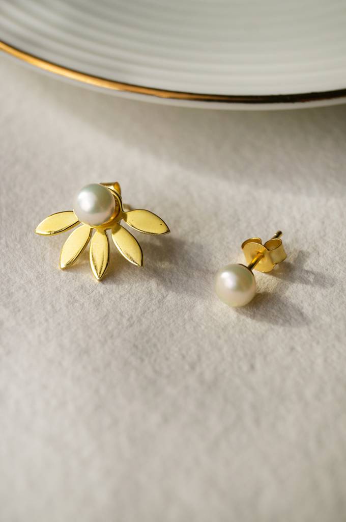 Mannash Pearly Petal Bloom Gold Plated Detachable Sterling Silver Statement Stud Earrings : MCYES230D454