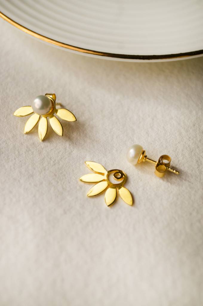 Mannash Pearly Petal Bloom Gold Plated Detachable Sterling Silver Statement Stud Earrings : MCYES230D454