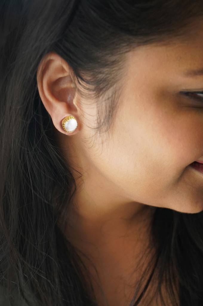 Baroque Fresh Water Pearl Gold Plated Sterling Silver Statement Stud Earrings : MCYES371D810