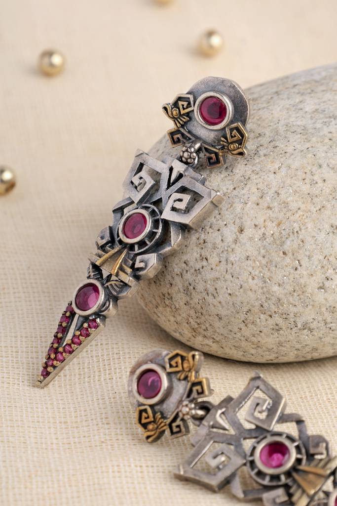 Pink Dual Tone Temple Earrings : MDECMIX13