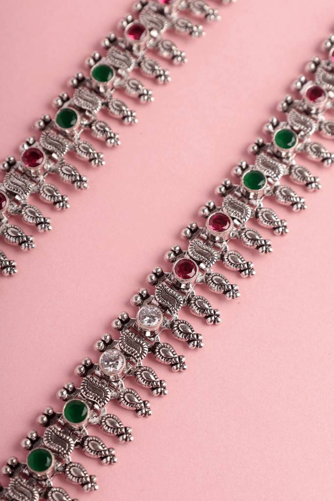 Red Green Spoke Silver Anklets : MDECMIX33