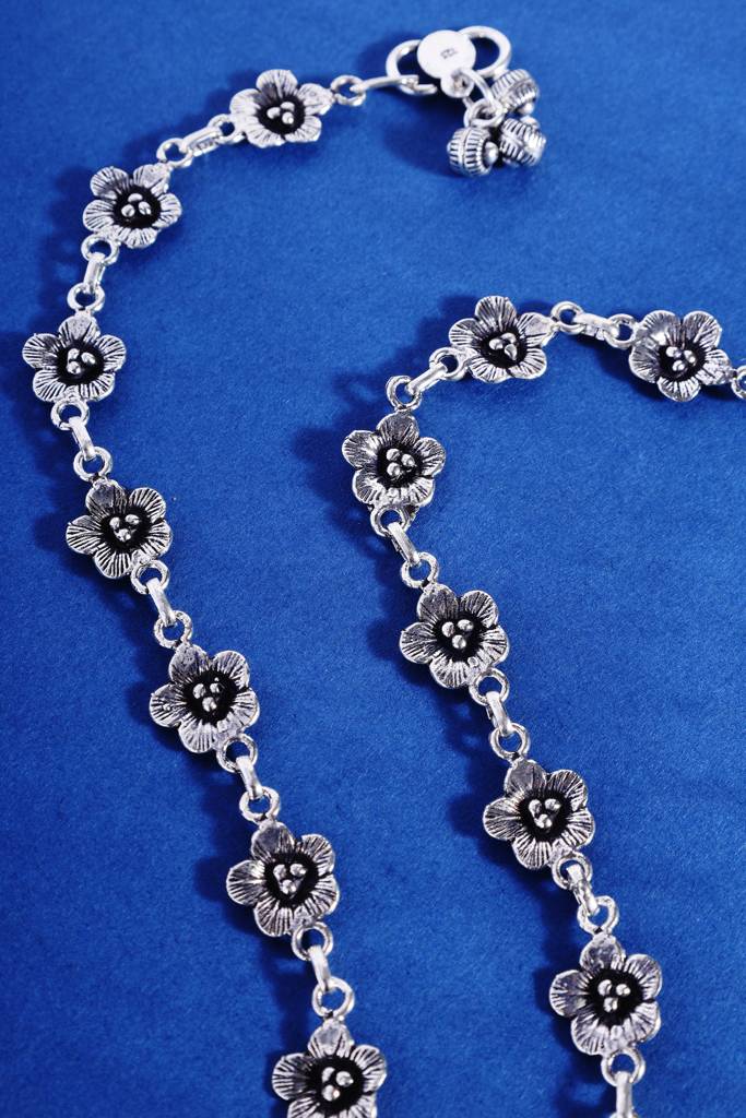 Floral Silver Anklets : MDECMIX39