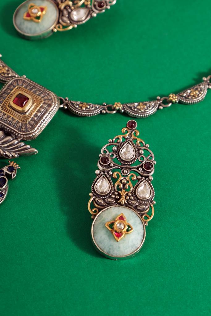 Jade Kundan Dual Tone Temple Necklace Set : MDECMIX75