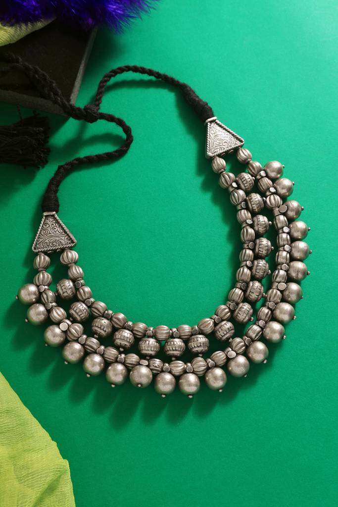 Beaded Vintage Tribal Silver Necklace : MDECMIX99