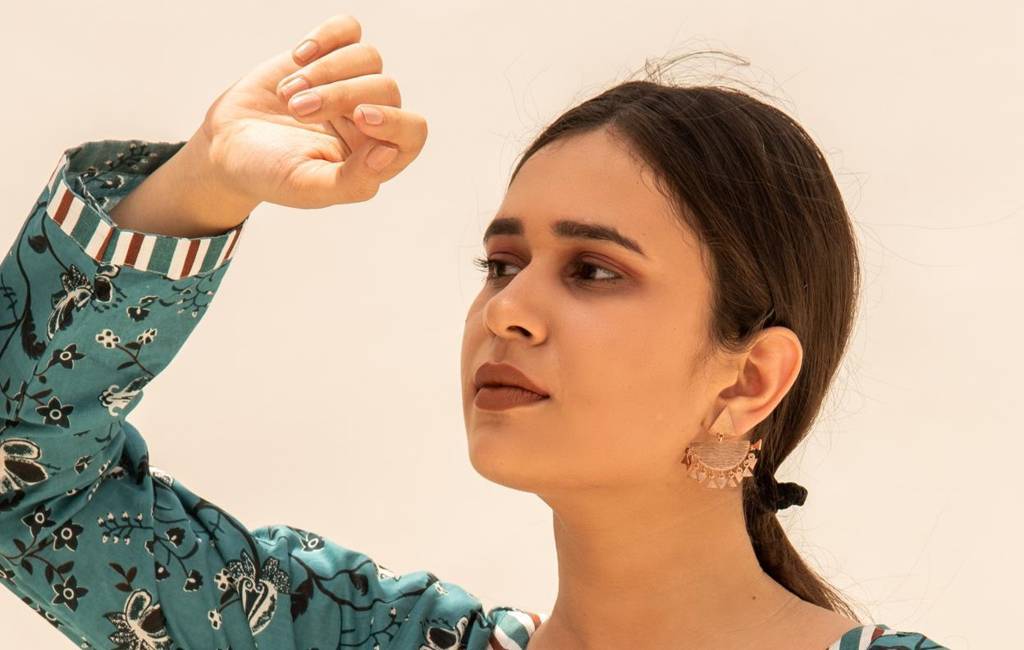 Aster Chaandbali Earrings