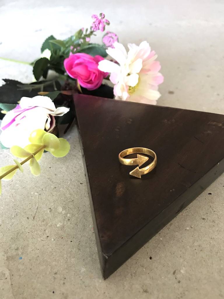 Arrow Ring