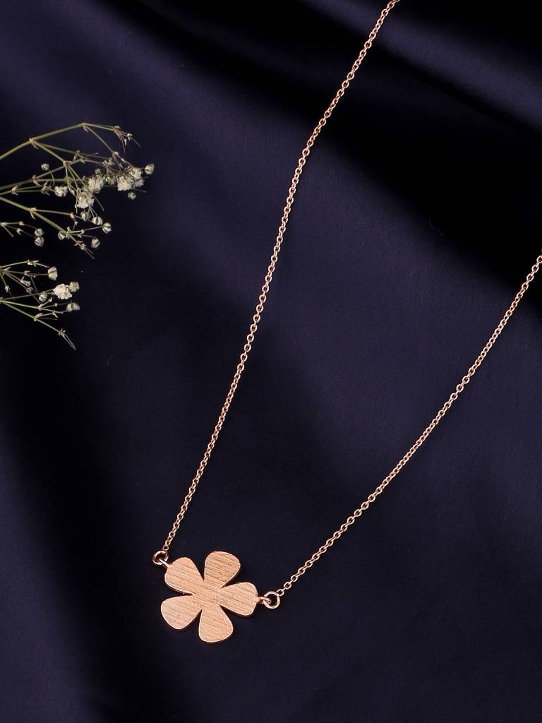 Fleur Necklace