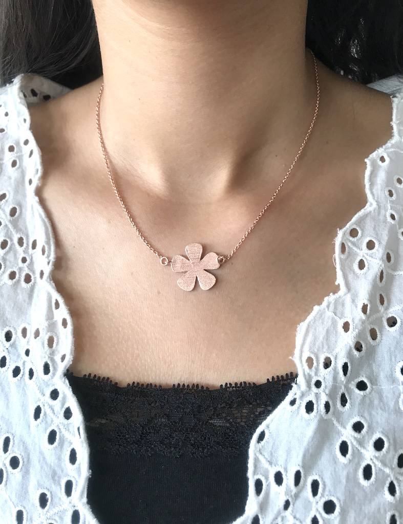 Fleur Necklace