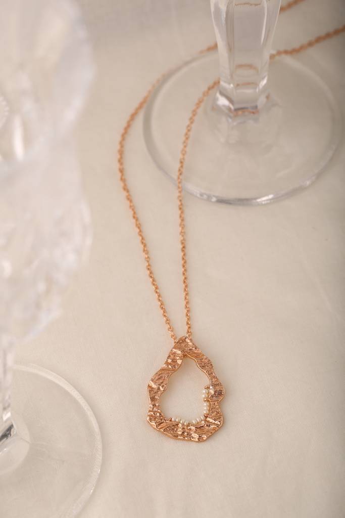 Victoria Necklace