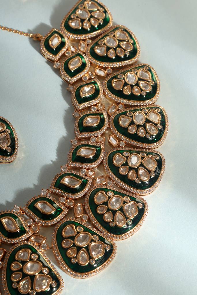 Green Moissanite Temple Necklace Set With Ring : MMAY2523