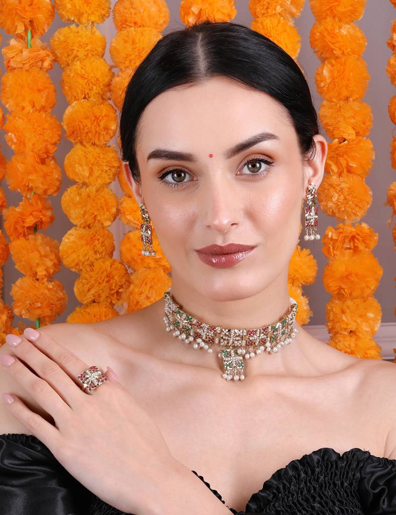 Multicolor Pearl-Studded Choker Set With Earrings & Adjustable Ring : RMQJ0246