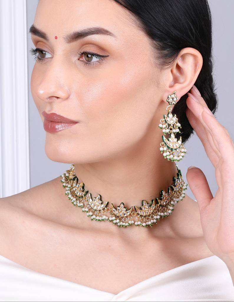 Ariana Kundan Choker Set With Earrings : RMQJ0215
