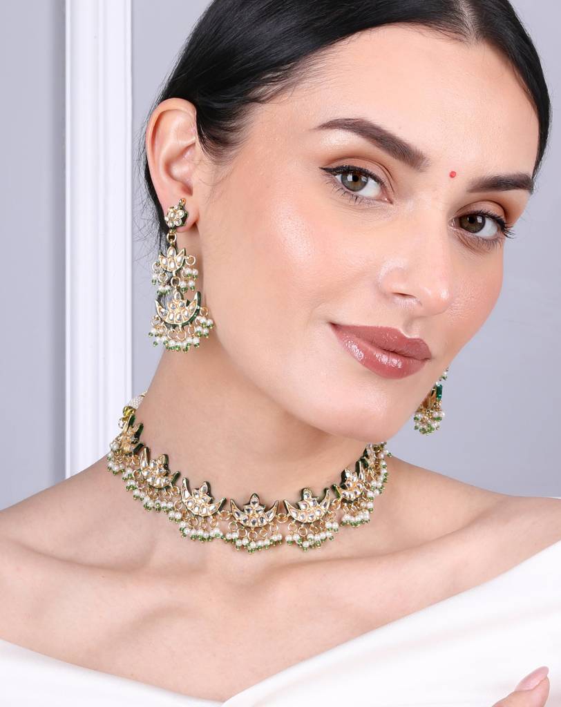 Ariana Kundan Choker Set With Earrings : RMQJ0215