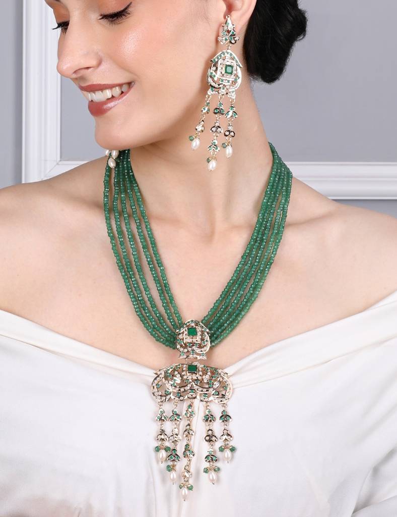 Heritage Jadau Necklace With Emerald Green Beads : RMQJ0240