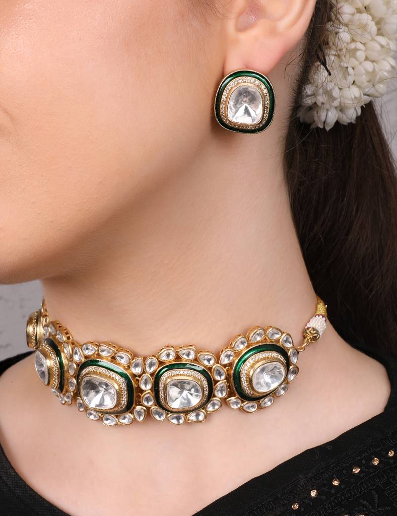 Heritage Uncut Polki Lookalike Kundan Choker Set With Maangtika : RMQJ0230