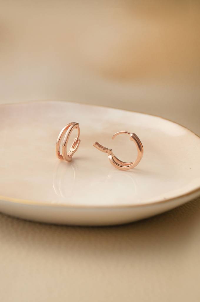 Sterling silver small glam earrings. Sterling silver small glam earrings.