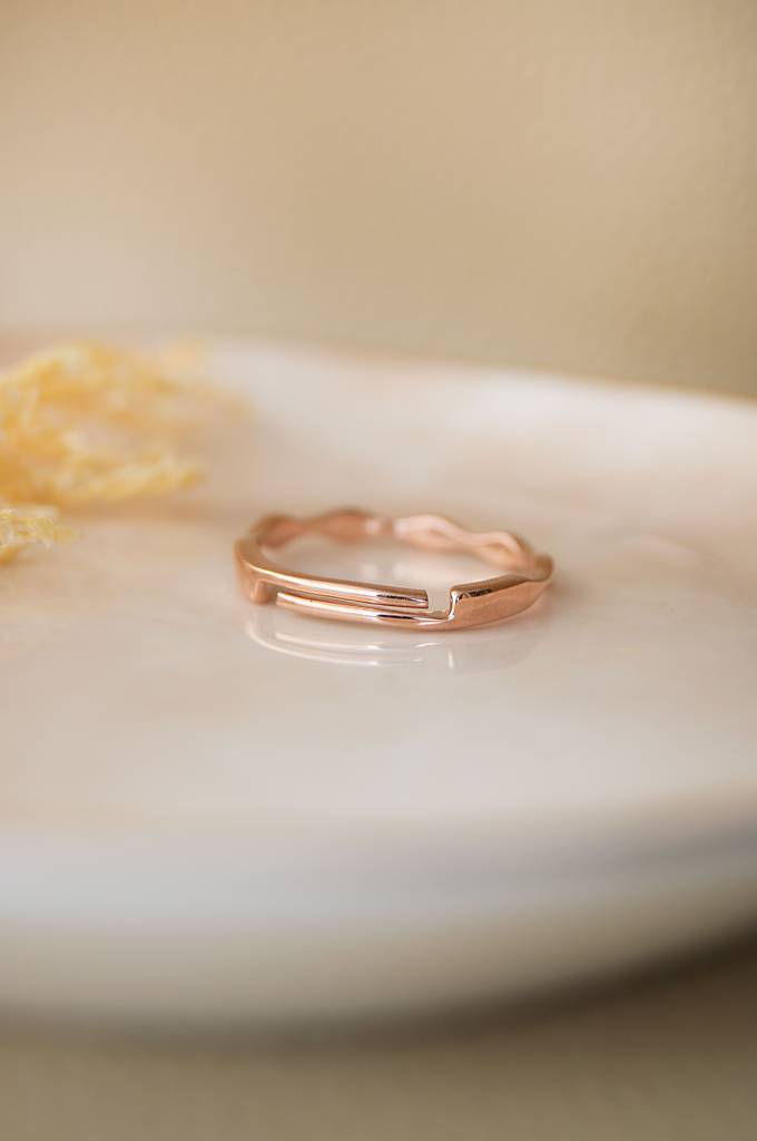 Pretty Wave Rose Gold Plated Sterling Silver Adjustable Ring : MPRRA598D1437