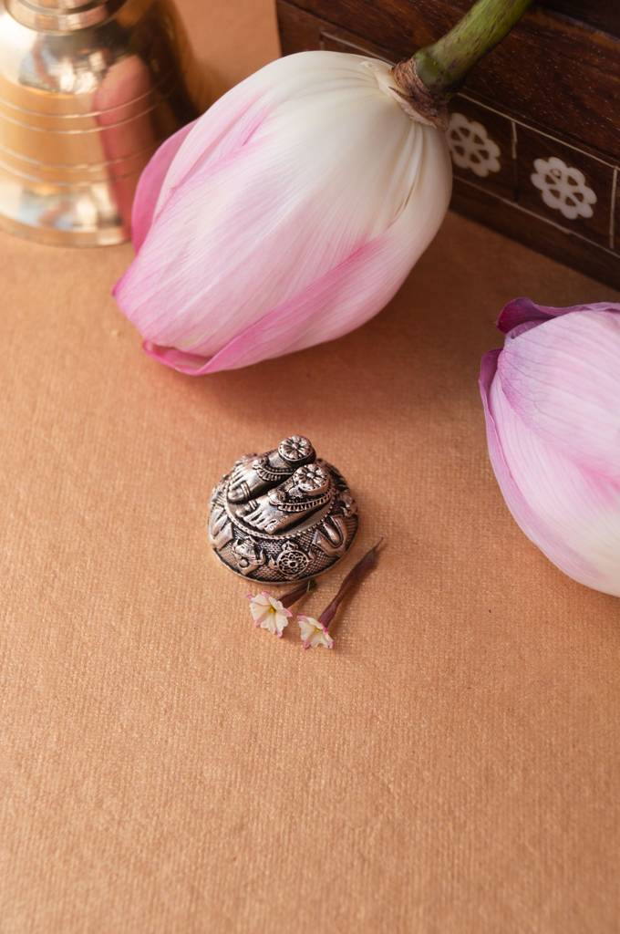 Antique 925 Sterling Silver Charan - Family Wali Diwali Gift Hamper : MPSDHF893D2248