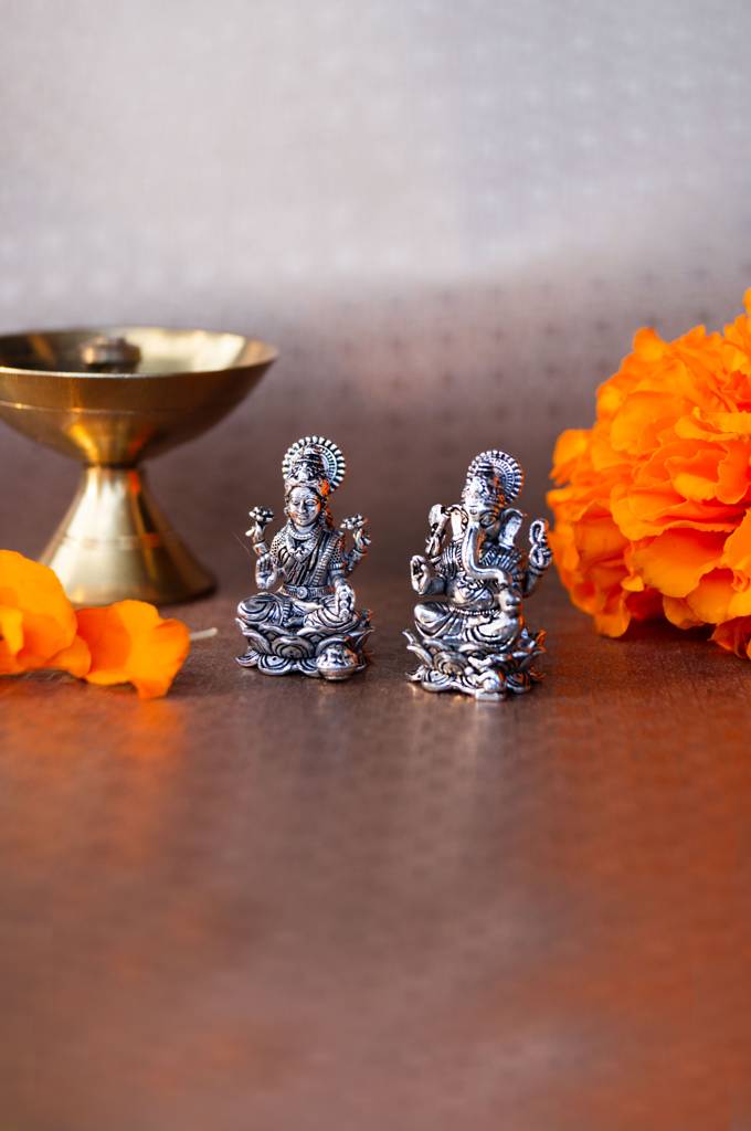 Divine Lakshmi & Ganesh Combo Antique Finish 925 Sterling Silver Idol : MPSIC774D1815