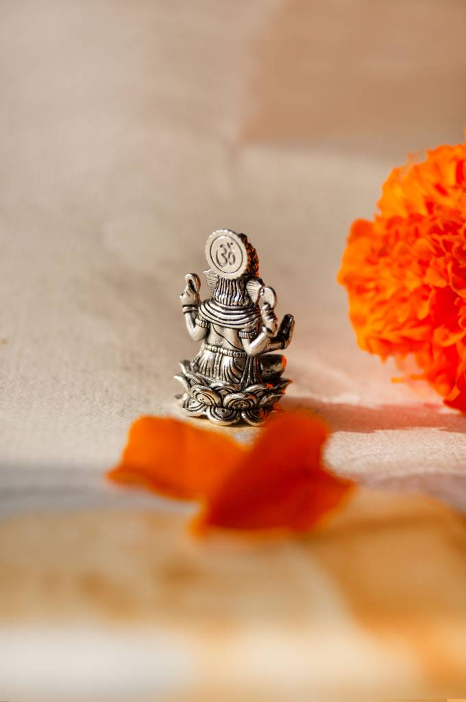 Divine Ganesha Antique Finish 925 Sterling Silver Idol : MPSIG774D1813