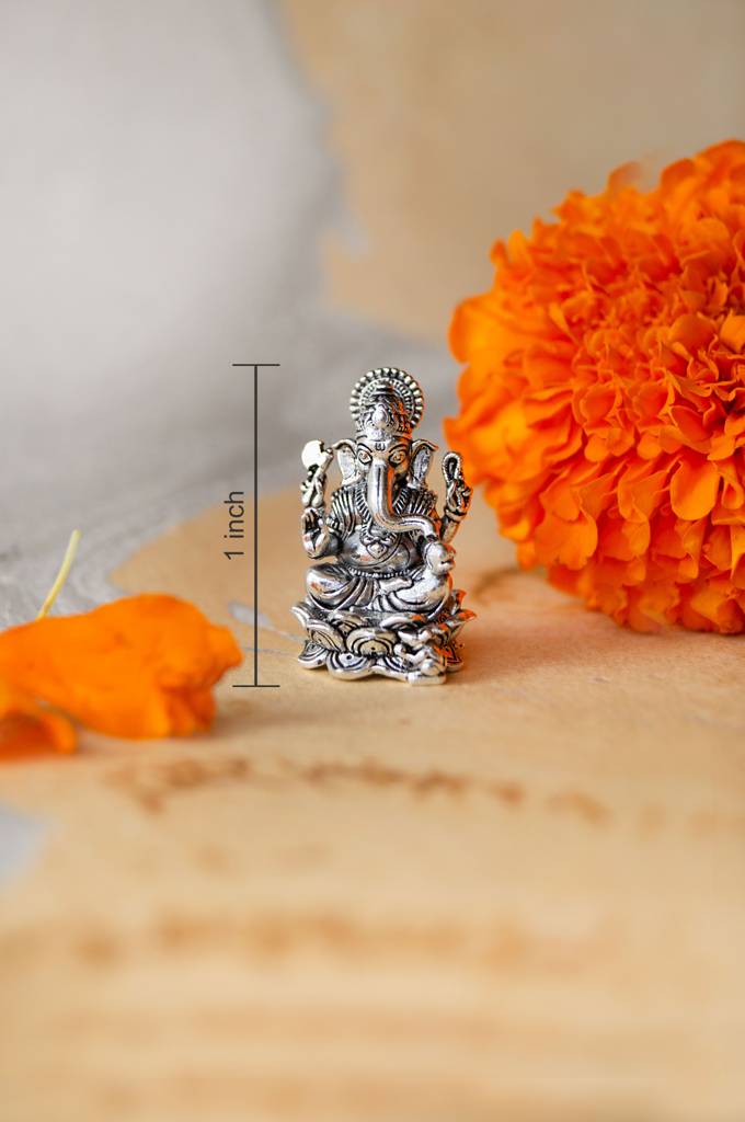 Divine Ganesha Antique Finish 925 Sterling Silver Idol : MPSIG774D1813