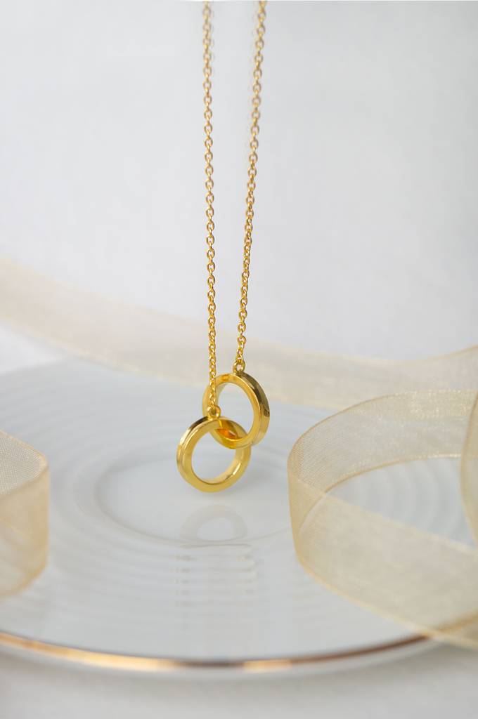 Entangled Circles Sterling Silver Chain Necklace : MPYNCP652D1544