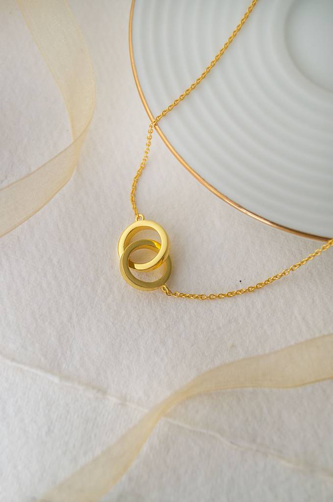 Entangled Circles Sterling Silver Chain Necklace : MPYNCP652D1544