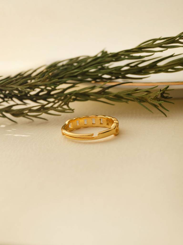 Interlinked Cuban Chain Gold Plated Sterling Silver Adjustable Ring : MPYRA644D1518
