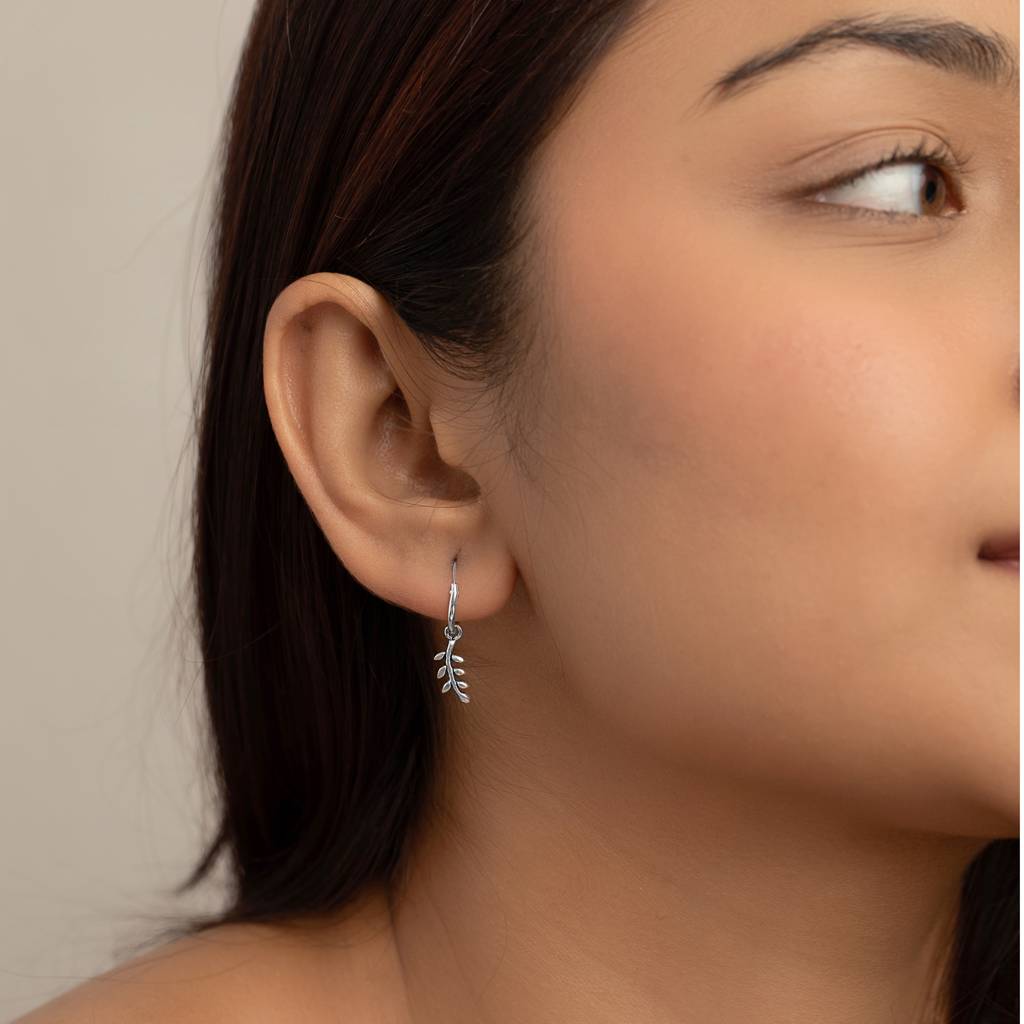 925 Sterling Silver Hoop Earrings With Leaf Branch Charms : RJSPER54