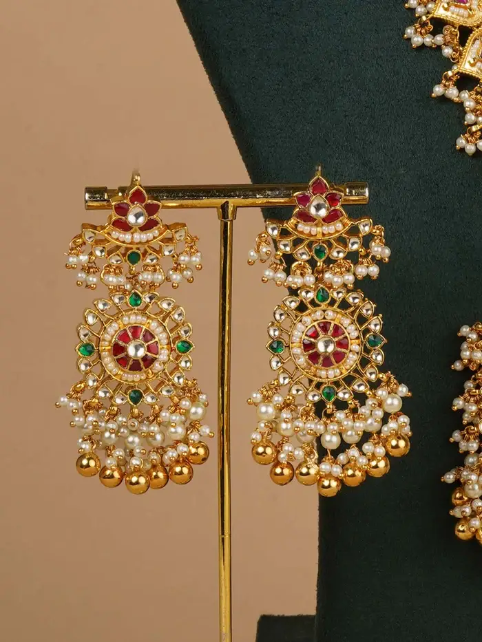 Multicolor Gold Plated Jadau Kundan Necklace Set : MS2131M