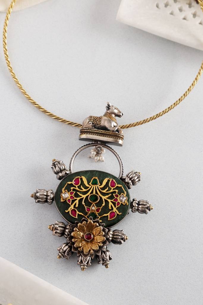Nandi Temple Pendant Hasli : MSEPKPR11