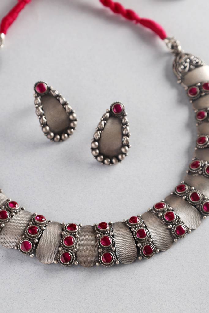 Kempstone Silver Temple Short Necklace : MSEPKPR18