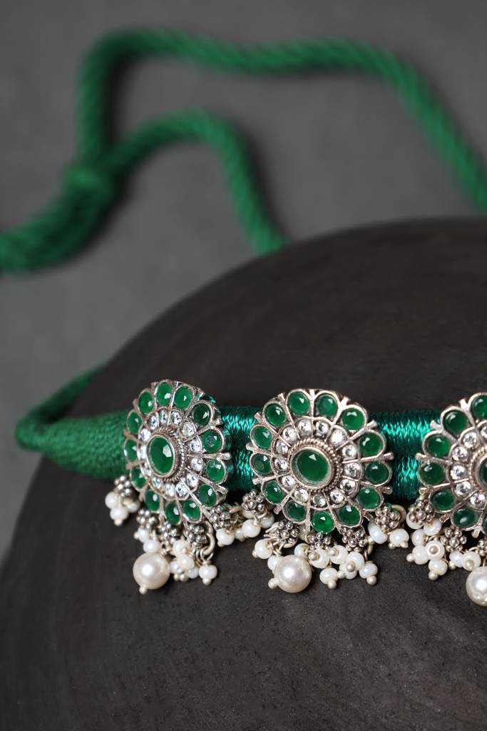 Green Onyx Floral Silver Choker : MSEPKPR26