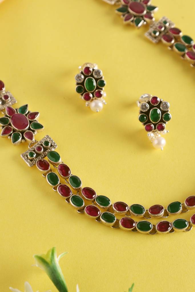 Onyx Floral Silver Long Necklace Set : MSEPKPR29