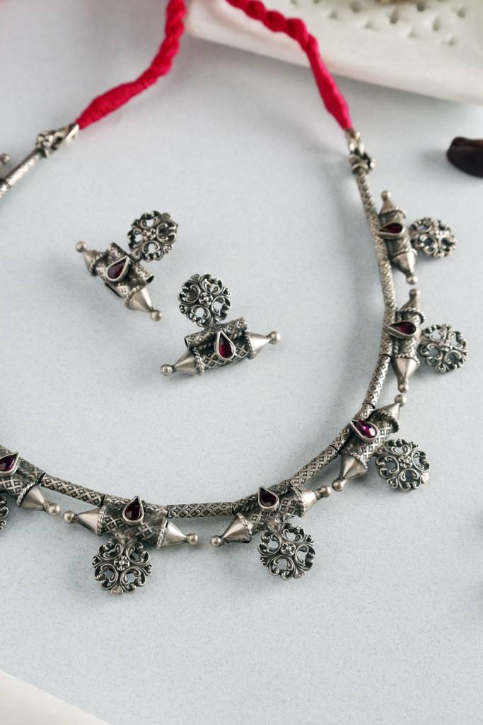 Silver Spoke Kempstones Necklace Set : MSEPKPR4