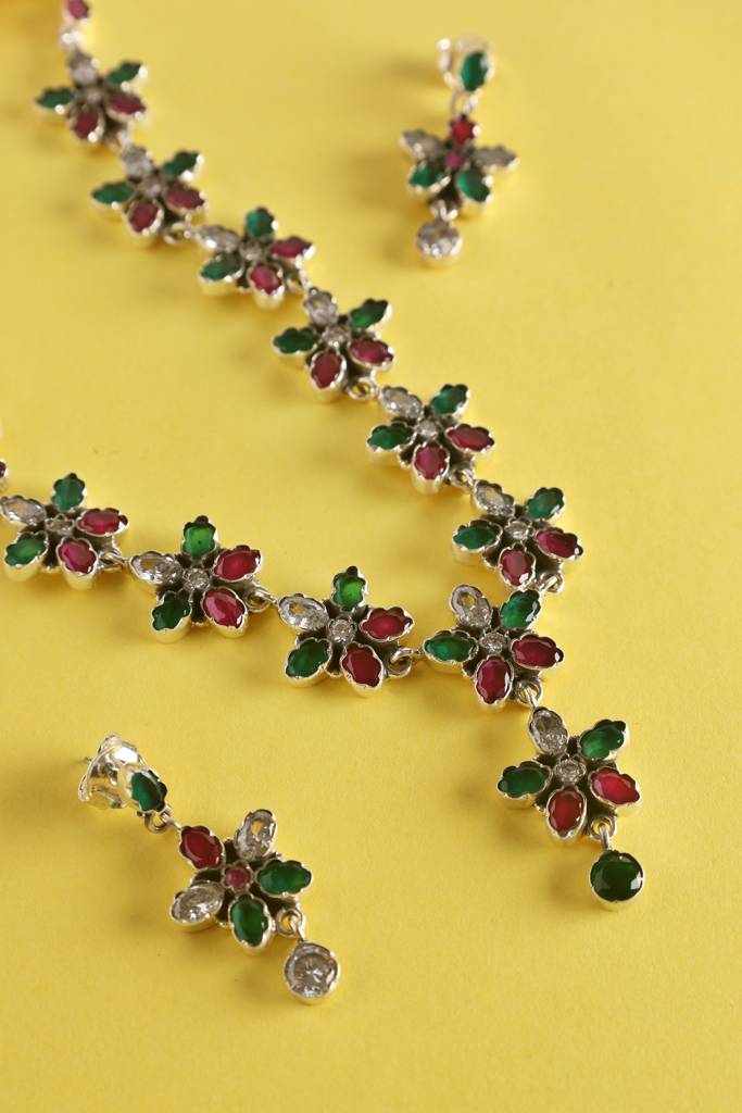 Onyx Red Green Silver Long Necklace Set : MSEPKPR44