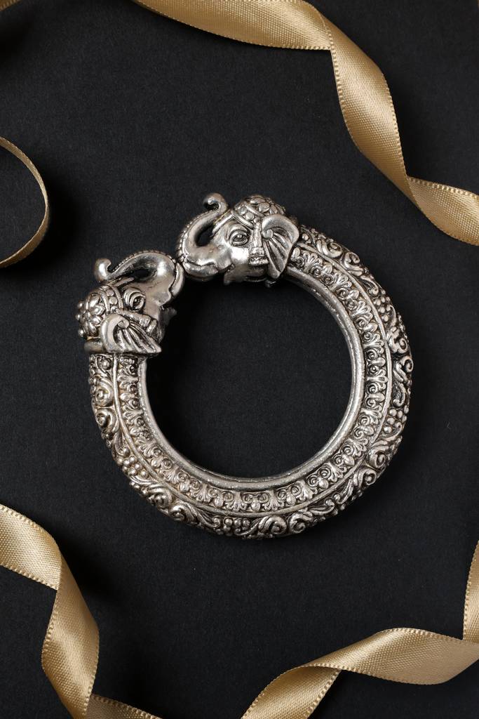 Elephant Vintage Temple Silver Kada : MSEPKPR75