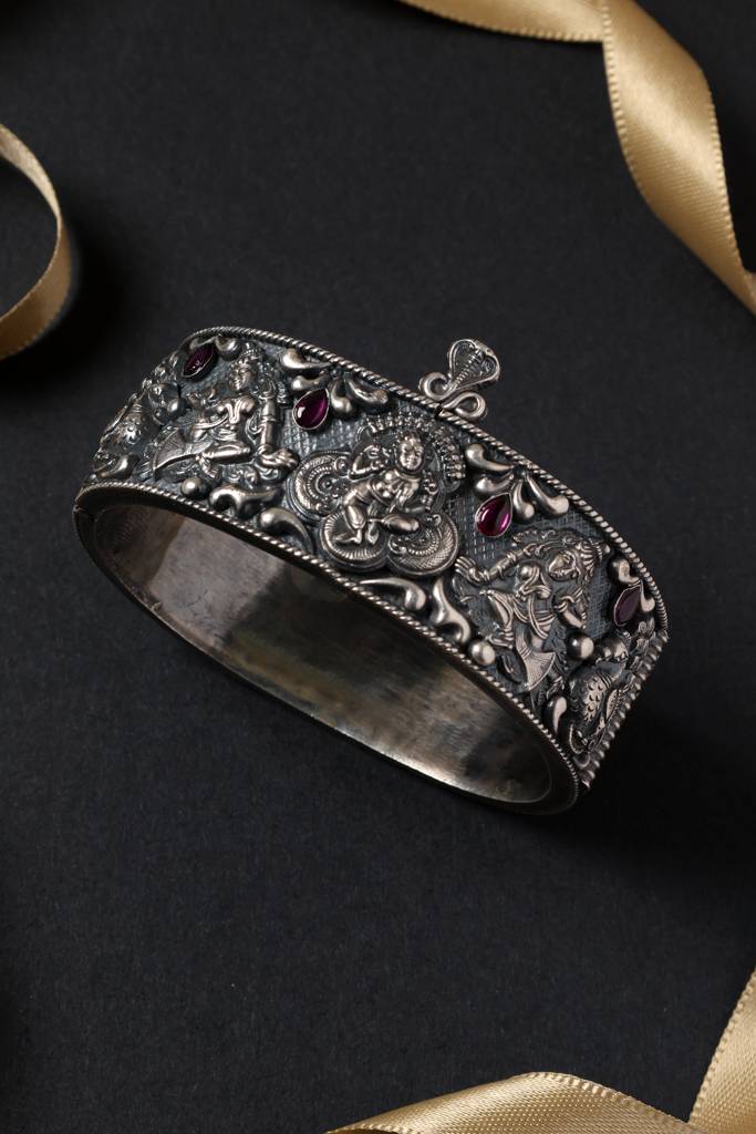 Temple Nakshi Silver Kada : MSEPKPR76