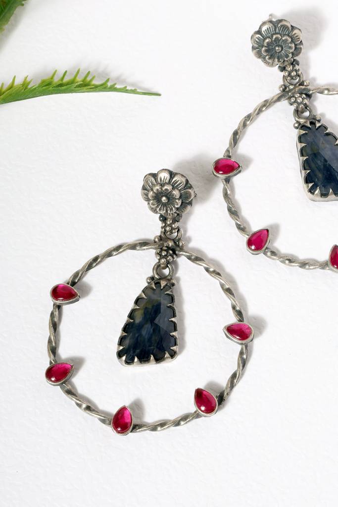 Blue Pink Kempstone Long Silver Danglers : MSEPKPR97