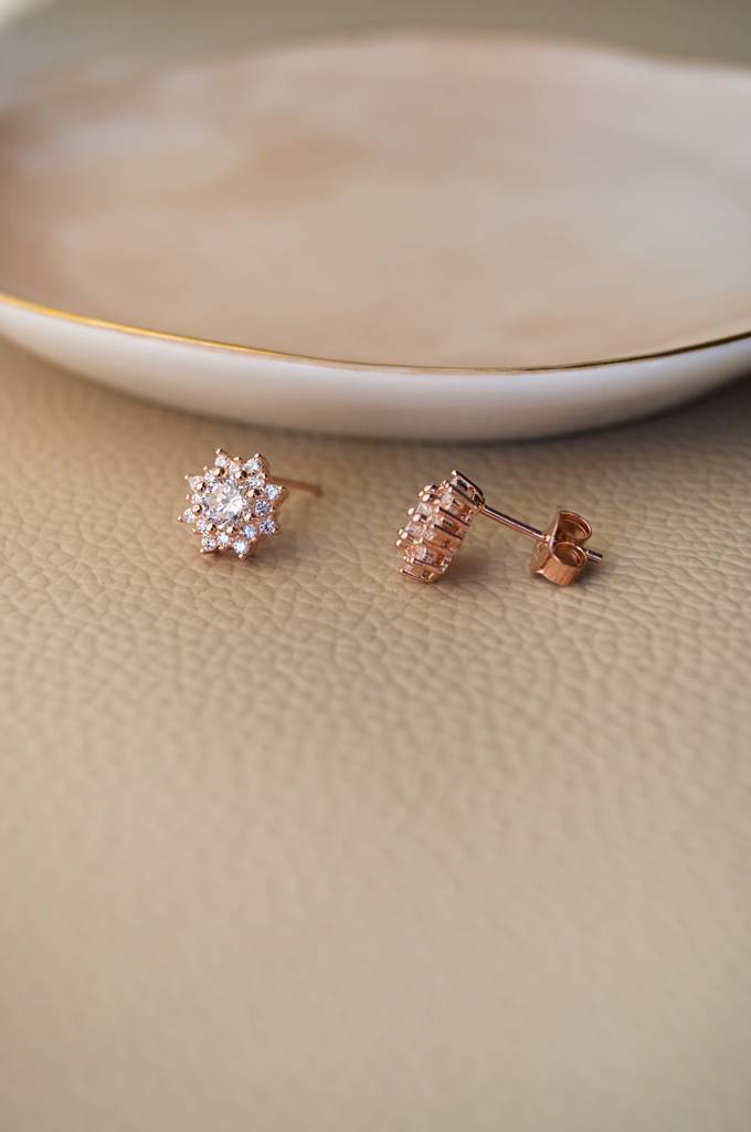 Floral Solitaire Rose Gold Plated Sterling Silver Stud Earrings : MZRES308D614
