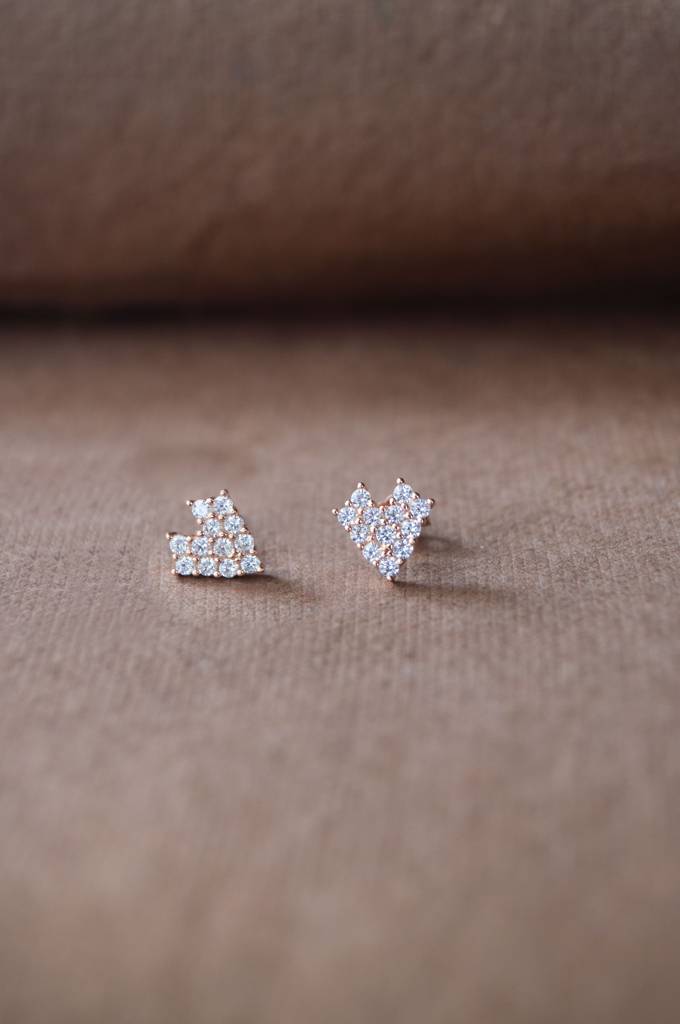 Mannash 8 Bit Heart Rose Gold Plated Sterling Silver Earrings : MZRES357D782