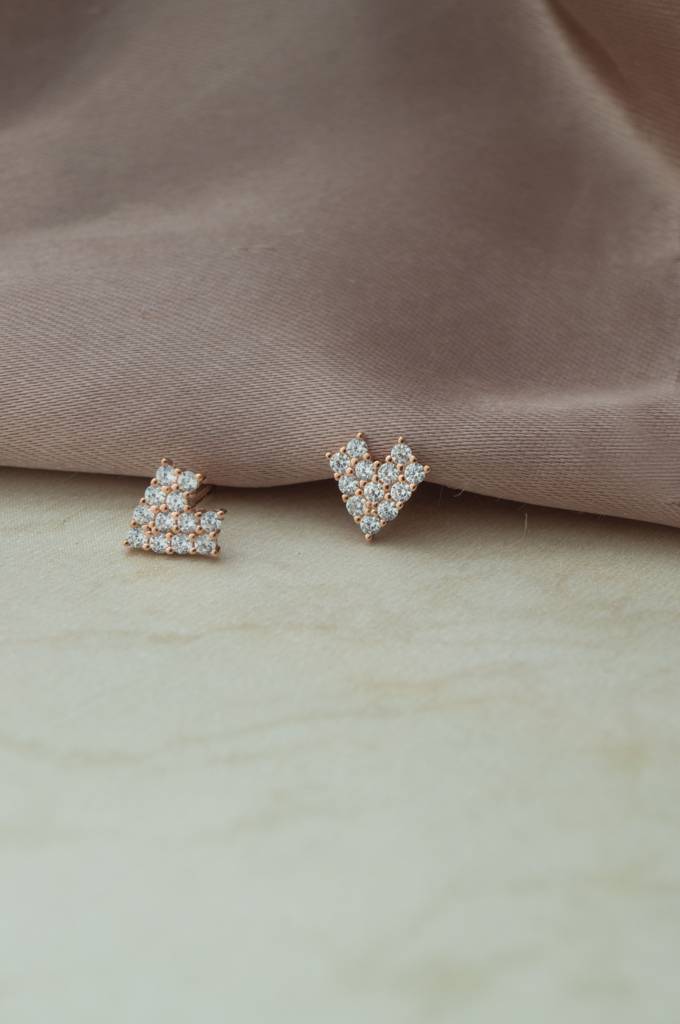 Mannash 8 Bit Heart Rose Gold Plated Sterling Silver Earrings : MZRES357D782